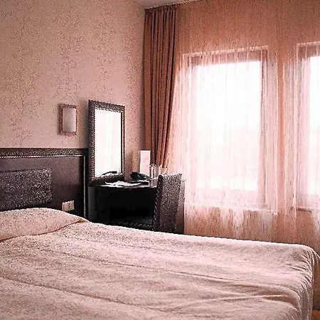 Victoria Hotel
